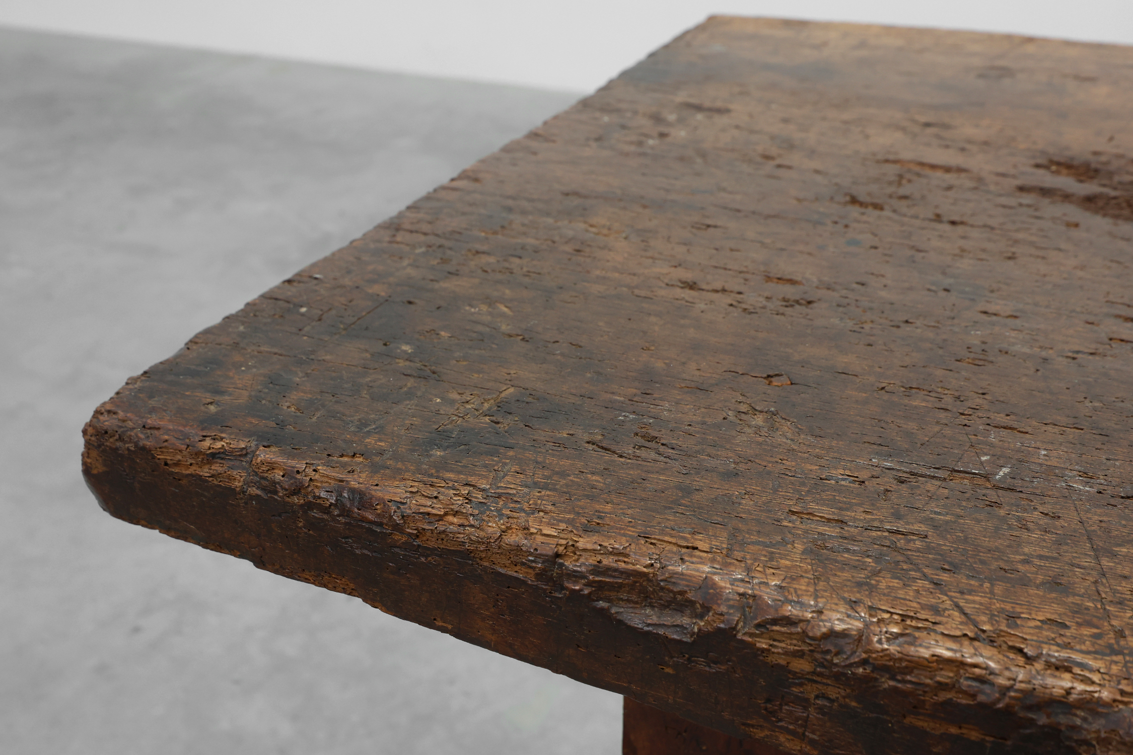 Spanish Oak Side Table or Console, 17th Centurythumbnail